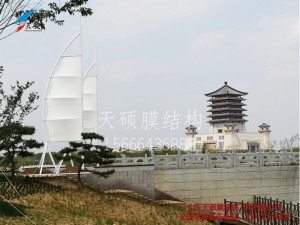 泰安汶河景區(qū)船帆膜結構景觀